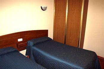 Casona Rural Los Trobos 호텔 Villar de Otero 외부 사진